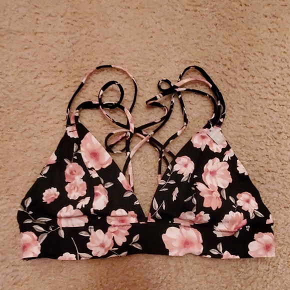 PINK Victoria's Secret Other - Victoria Secret PINK bralette. Size L.  NWT